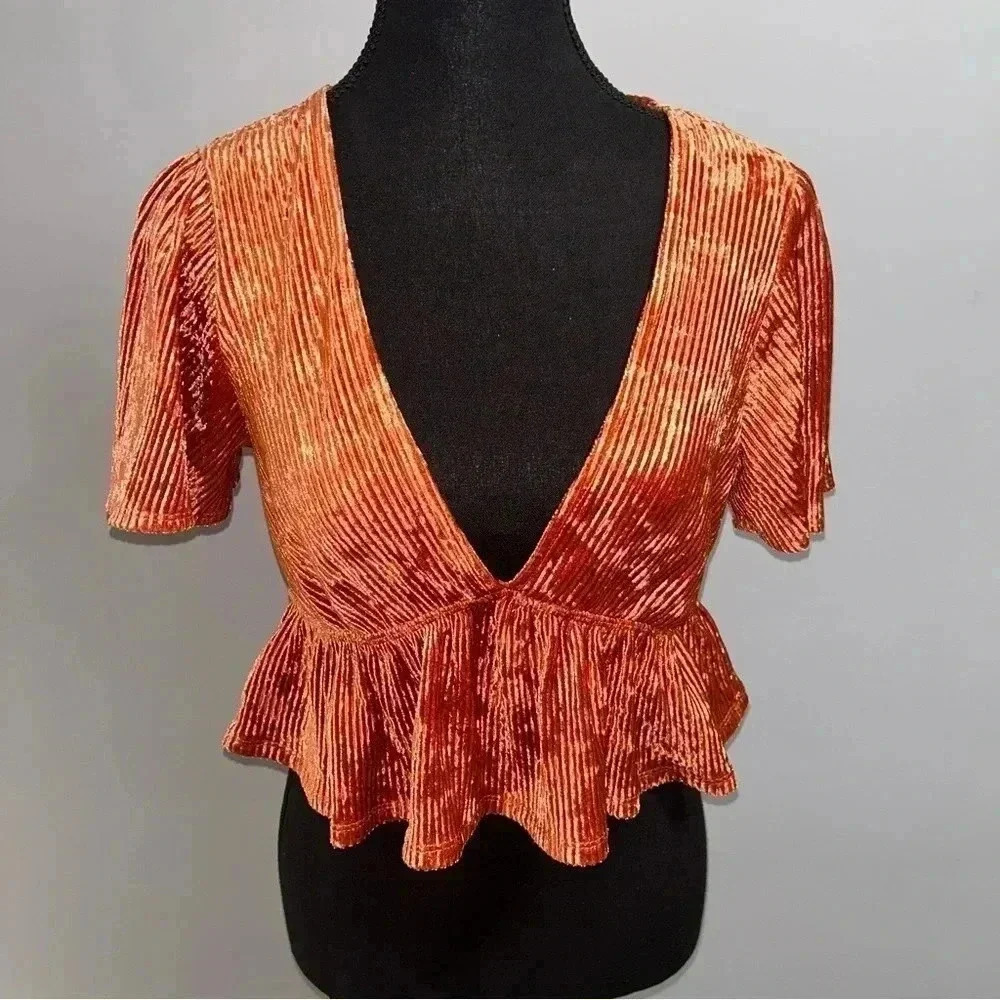 Urban Outfitters  Crop Top
